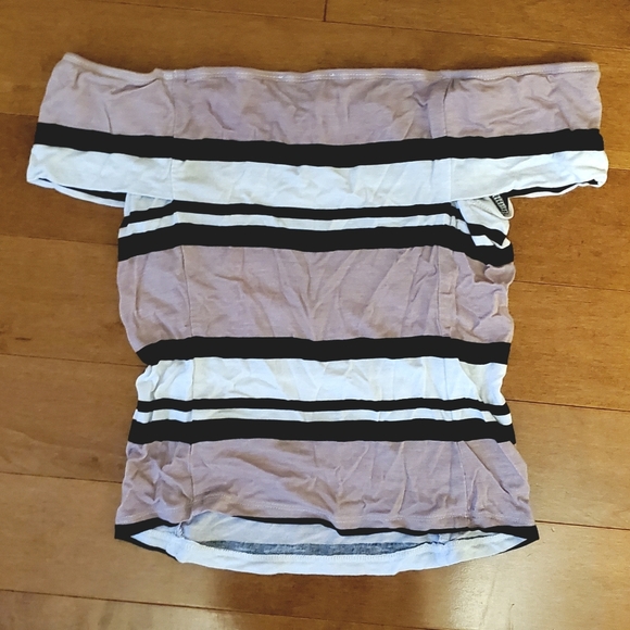 Dynamite off-the-shoulder crop top - Picture 4 of 4